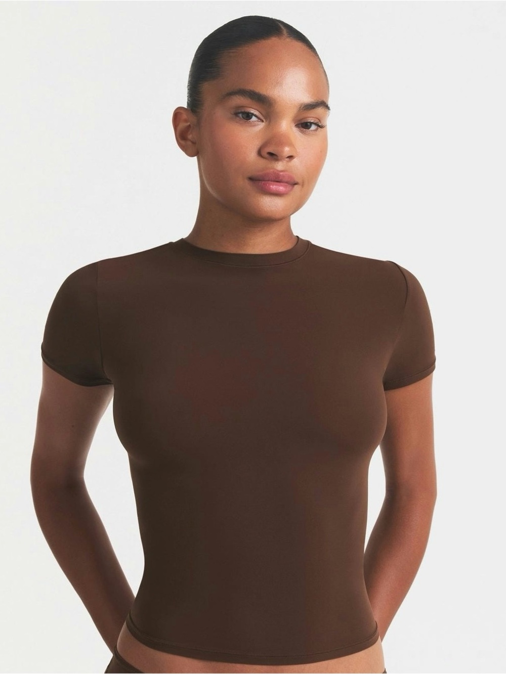 SKIMS Soft Smoothing Seamless Tee Cocoa